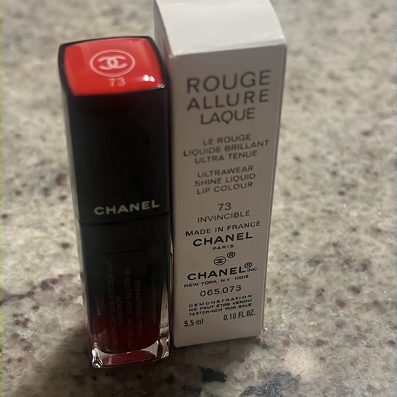Chanel Rouge Allure Laque Ultra Sine Liquid Lip Color BNIB - Picture 4 of 7
